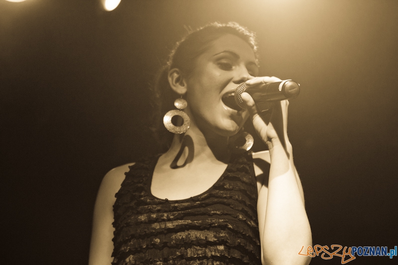 Zespół Flou - support przed Poluzjantami - Eskulap 19.11.2011 r. Foto: lepszyPOZNAN.pl / Piotr Rychter Zespół Flou - support przed Poluzjantami - Eskulap 19.11.2011 r. Foto: lepszyPOZNAN.pl / Piotr Rychter