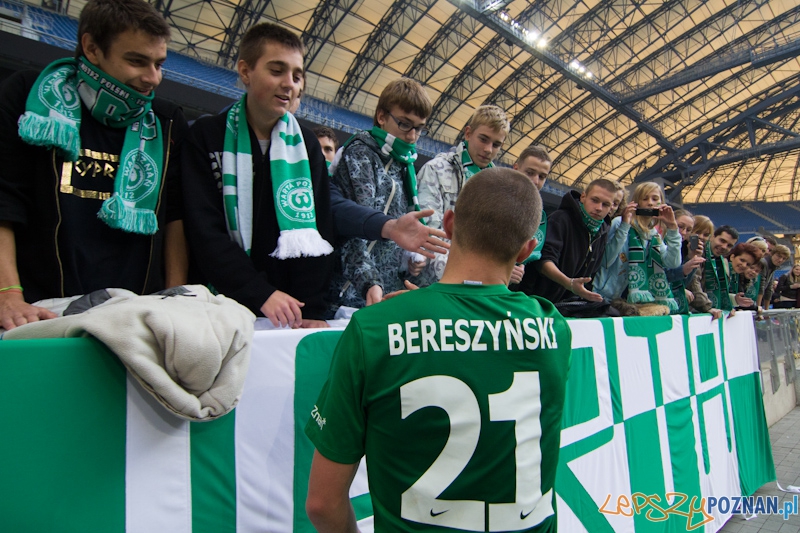 Warta Poznań (Bartosz Bereszyński) - Arka Gdynia - Stadion Miejski 6.11.2011 r. Foto: lepszyPOZNAN.pl / Piotr Rychter Warta Poznań (Bartosz Bereszyński) - Arka Gdynia - Stadion Miejski 6.11.2011 r. Foto: lepszyPOZNAN.pl / Piotr Rychter