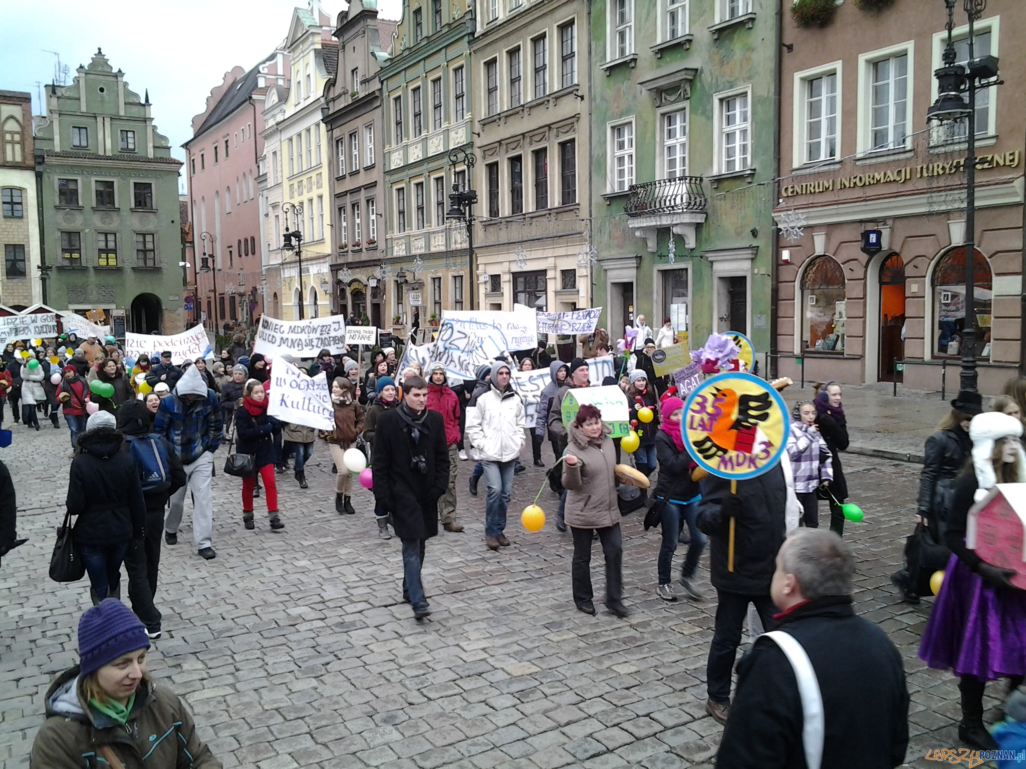Protest przeciwko likwidacji MDKów Foto: lepszyPOZNAN.pl /ag Protest przeciwko likwidacji MDKów Foto: lepszyPOZNAN.pl /ag