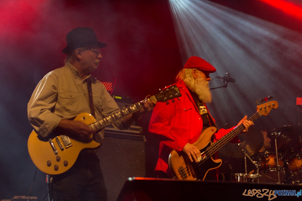 Koncert zespołu Dżem - Poznań hala MTP - 3.12.2012 r. Foto: (c) Anna Bernard Koncert zespołu Dżem - Poznań hala MTP - 3.12.2012 r. Foto: (c) Anna Bernard