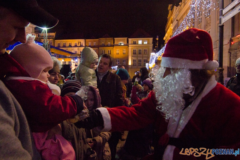 Mikołaj MAN na Starym Rynku Foto: lepszyPOZNAN.pl/ Piotr Rychter Mikołaj MAN na Starym Rynku Foto: lepszyPOZNAN.pl/ Piotr Rychter