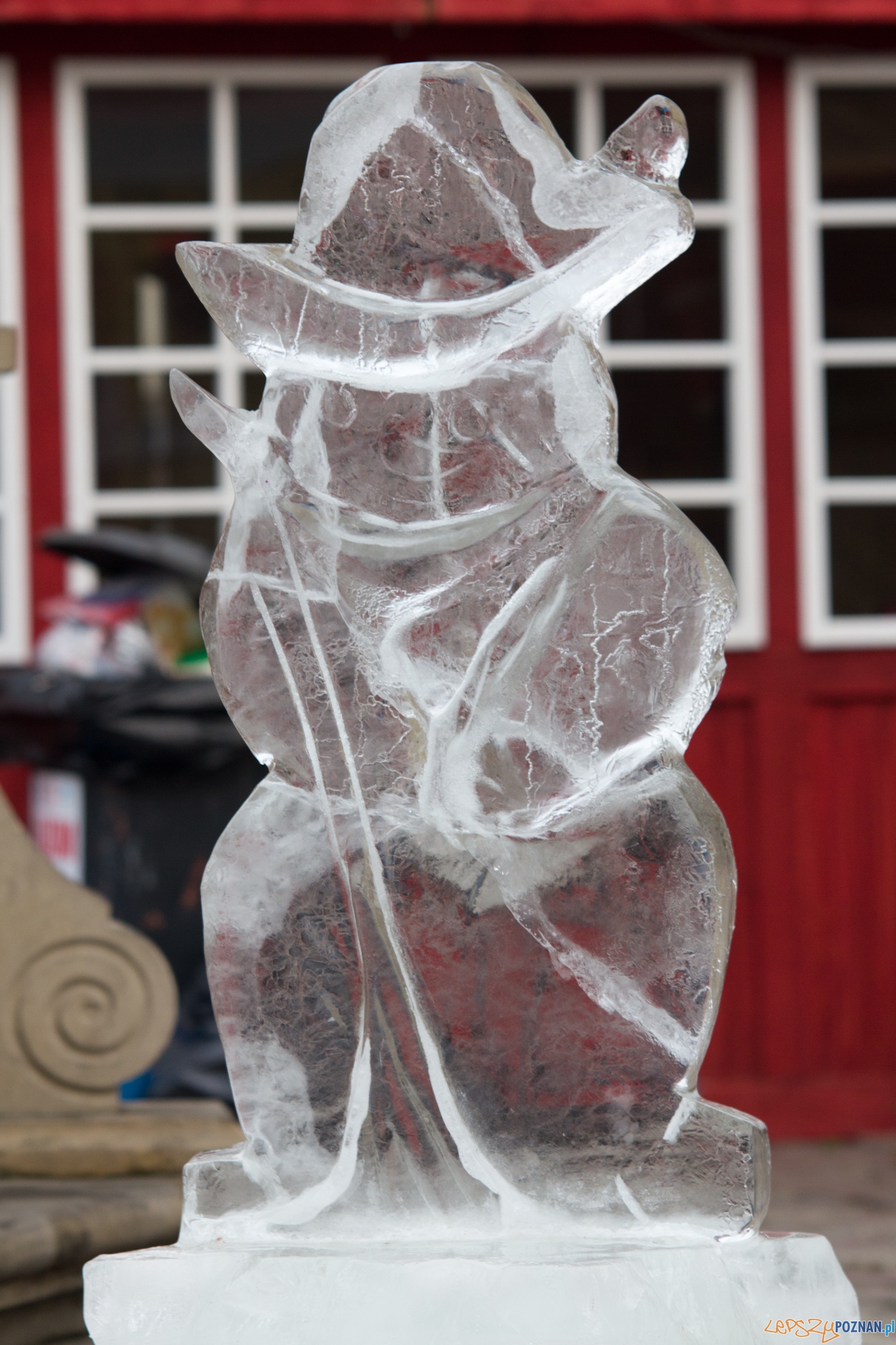 Festiwal Rzeźby Lodowej - dzień drugi - Stary Rynek 11.12.2011 r. Foto: lepszyPOZNAN.pl / Piotr Rychter Festiwal Rzeźby Lodowej - dzień drugi - Stary Rynek 11.12.2011 r. Foto: lepszyPOZNAN.pl / Piotr Rychter