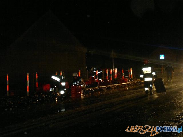 Droga piwna - wypadek w Lubini Małej Foto: G. Szwajkowski Droga piwna - wypadek w Lubini Małej Foto: G. Szwajkowski