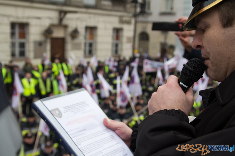 Akcja Protestacyjna Funkcjonariuszy Służb Mundurowych Foto: lepszyPOZNAN.pl / Piotr Rychter Akcja Protestacyjna Funkcjonariuszy Służb Mundurowych Foto: lepszyPOZNAN.pl / Piotr Rychter