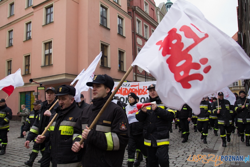 Akcja Protestacyjna Funkcjonariuszy Służb Mundurowych Foto: lepszyPOZNAN.pl / Piotr Rychter Akcja Protestacyjna Funkcjonariuszy Służb Mundurowych Foto: lepszyPOZNAN.pl / Piotr Rychter