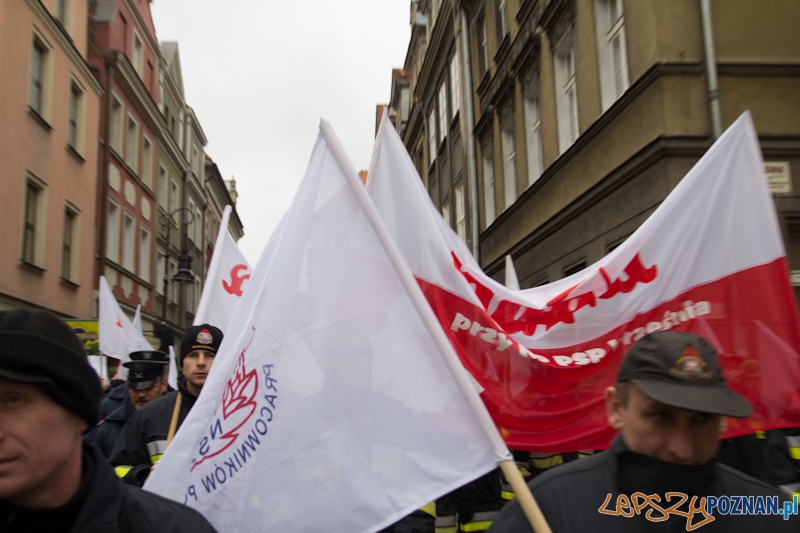 Akcja Protestacyjna Funkcjonariuszy Służb Mundurowych Foto: lepszyPOZNAN.pl / Piotr Rychter Akcja Protestacyjna Funkcjonariuszy Służb Mundurowych Foto: lepszyPOZNAN.pl / Piotr Rychter