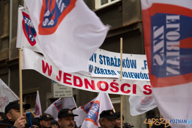 Akcja Protestacyjna Funkcjonariuszy Służb Mundurowych Foto: lepszyPOZNAN.pl / Piotr Rychter Akcja Protestacyjna Funkcjonariuszy Służb Mundurowych Foto: lepszyPOZNAN.pl / Piotr Rychter