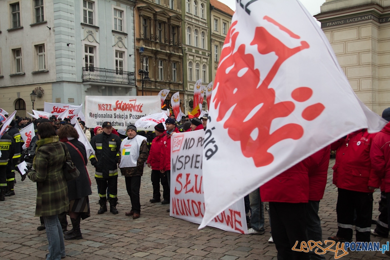 Akcja Protestacyjna Funkcjonariuszy Służb Mundurowych Foto: lepszyPOZNAN.pl / Piotr Rychter Akcja Protestacyjna Funkcjonariuszy Służb Mundurowych Foto: lepszyPOZNAN.pl / Piotr Rychter