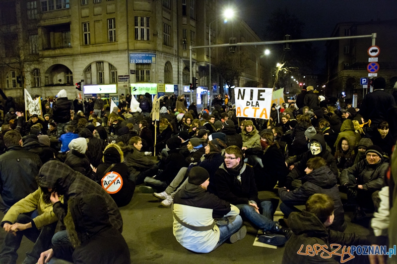 Protest przeciwko ACTA - 26.01.2012 r. Foto: lepszyPOZNAN.pl / Piotr Rychter Protest przeciwko ACTA - 26.01.2012 r. Foto: lepszyPOZNAN.pl / Piotr Rychter
