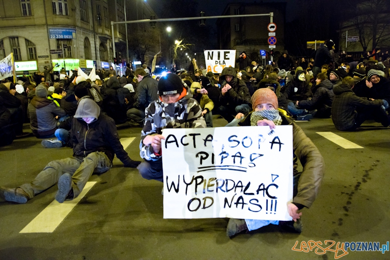 Protest przeciwko ACTA - 26.01.2012 r. Foto: lepszyPOZNAN.pl / Piotr Rychter Protest przeciwko ACTA - 26.01.2012 r. Foto: lepszyPOZNAN.pl / Piotr Rychter