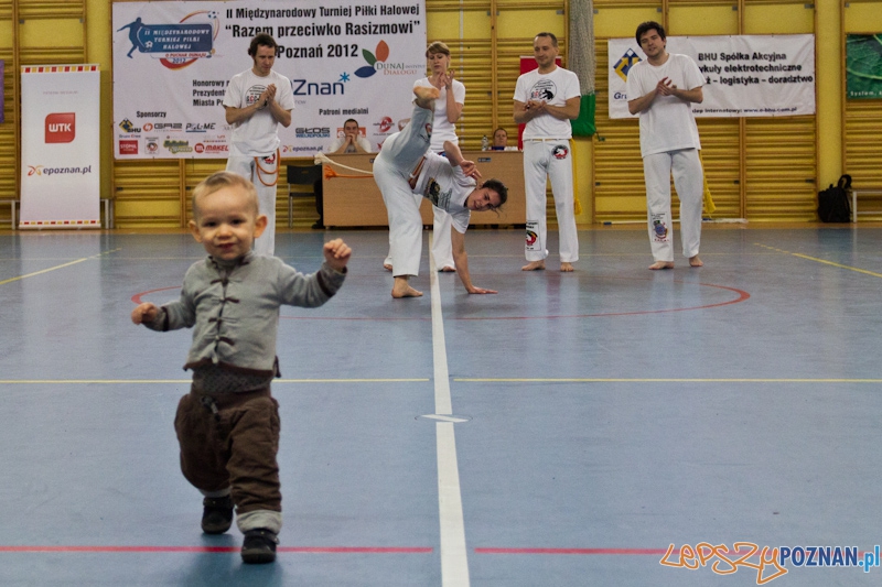 II Międzynarodowy Turniej Piłki Halowej ,,Razem przeciwko rasizmowi” - 21.01.2012 r. Foto: lepszyPOZNAN.pl / Piotr Rychter II Międzynarodowy Turniej Piłki Halowej ,,Razem przeciwko rasizmowi” - 21.01.2012 r. Foto: lepszyPOZNAN.pl / Piotr Rychter