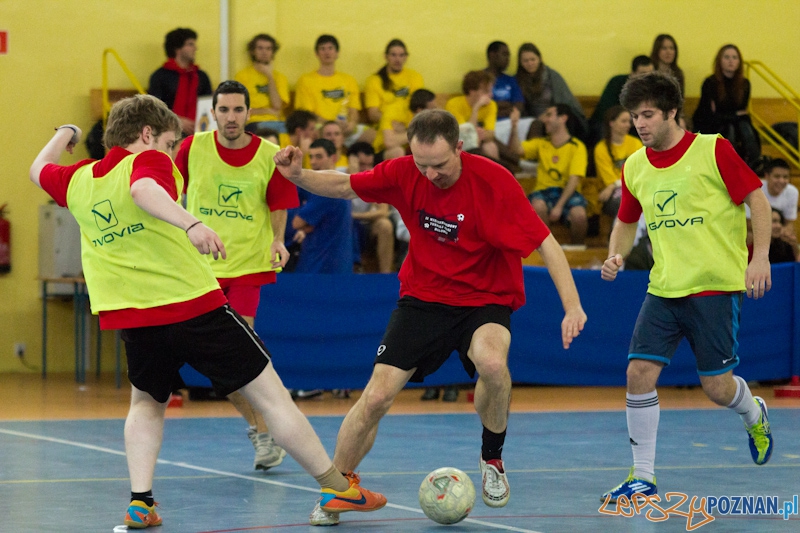 II Międzynarodowy Turniej Piłki Halowej ,,Razem przeciwko rasizmowi” - 21.01.2012 r. Foto: lepszyPOZNAN.pl / Piotr Rychter II Międzynarodowy Turniej Piłki Halowej ,,Razem przeciwko rasizmowi” - 21.01.2012 r. Foto: lepszyPOZNAN.pl / Piotr Rychter