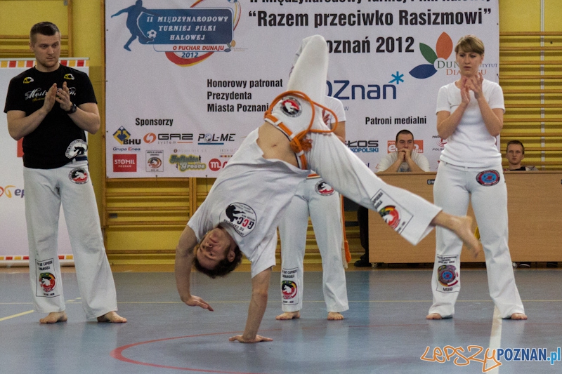II Międzynarodowy Turniej Piłki Halowej ,,Razem przeciwko rasizmowi” - 21.01.2012 r. Foto: lepszyPOZNAN.pl / Piotr Rychter II Międzynarodowy Turniej Piłki Halowej ,,Razem przeciwko rasizmowi” - 21.01.2012 r. Foto: lepszyPOZNAN.pl / Piotr Rychter