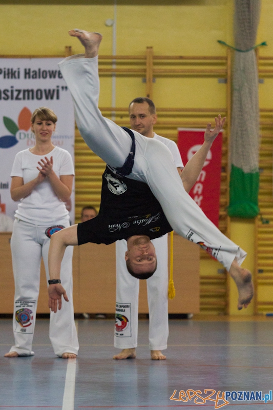 II Międzynarodowy Turniej Piłki Halowej ,,Razem przeciwko rasizmowi” - 21.01.2012 r. Foto: lepszyPOZNAN.pl / Piotr Rychter II Międzynarodowy Turniej Piłki Halowej ,,Razem przeciwko rasizmowi” - 21.01.2012 r. Foto: lepszyPOZNAN.pl / Piotr Rychter