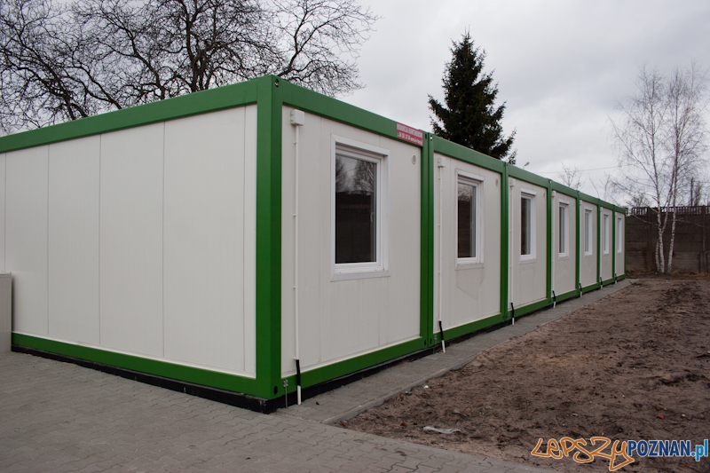 "Drugie oblicze Poznania" - kontenery na ulicy Średzkiej Foto: LepszyPOZNAN.pl / Paweł Rychter "Drugie oblicze Poznania" - kontenery na ulicy Średzkiej Foto: LepszyPOZNAN.pl / Paweł Rychter