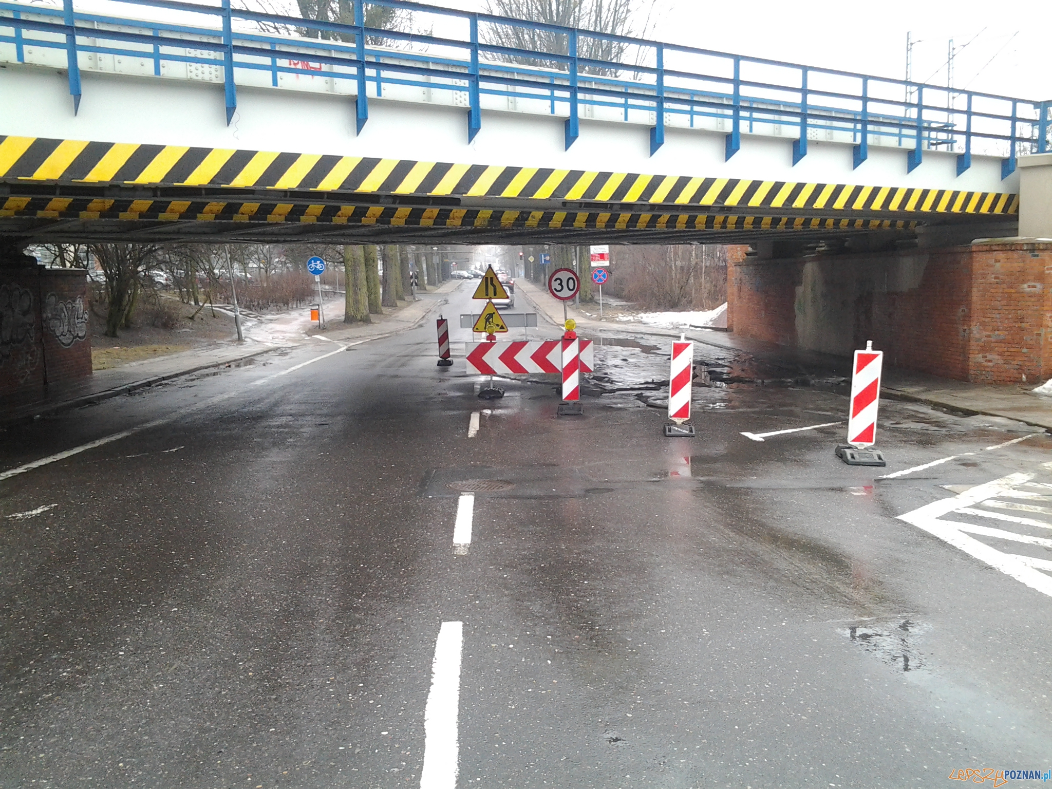 Utrudnienia na Alei Niepodległości Foto: lepszyPOZNAN.pl / ag Utrudnienia na Alei Niepodległości Foto: lepszyPOZNAN.pl / ag