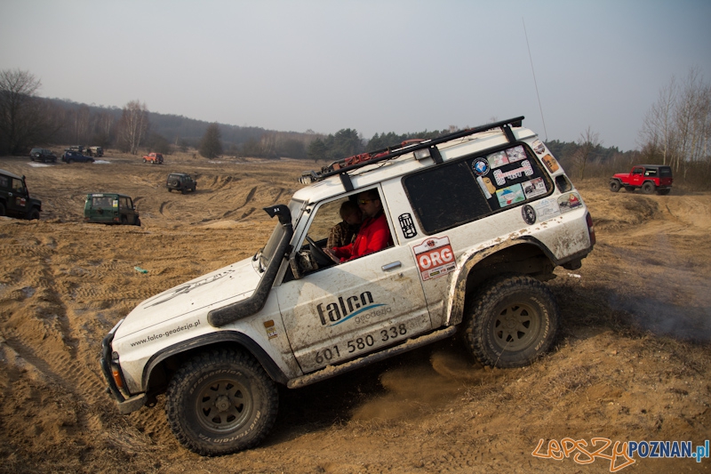 Awangarda na rajdzie terenowym - Biedrusko 4.02.2012 r. Foto: lepszyPOZNAN.pl / Piotr Rychter Awangarda na rajdzie terenowym - Biedrusko 4.02.2012 r. Foto: lepszyPOZNAN.pl / Piotr Rychter