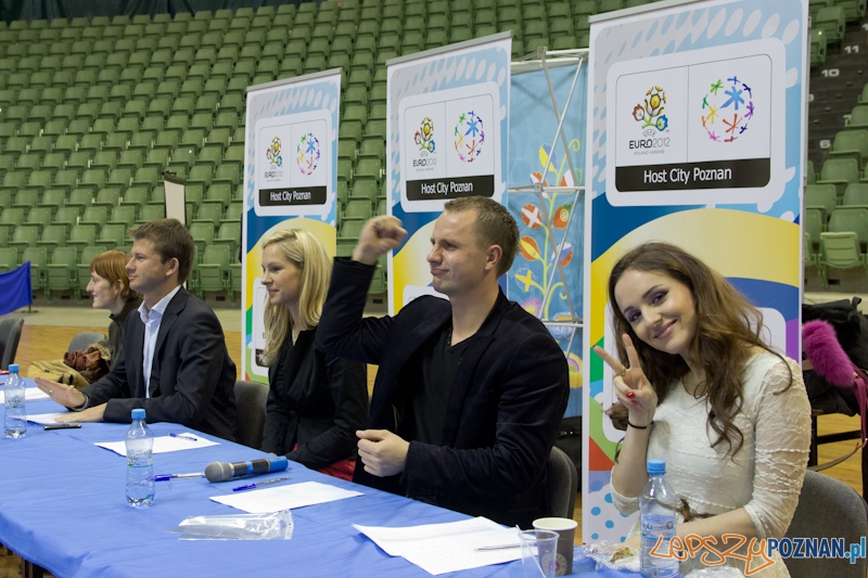 Rekrutacja uczestników ceremonii przedmeczowych Foto: lepszyPOZNAN.pl / Piotr Rychter Rekrutacja uczestników ceremonii przedmeczowych Foto: lepszyPOZNAN.pl / Piotr Rychter