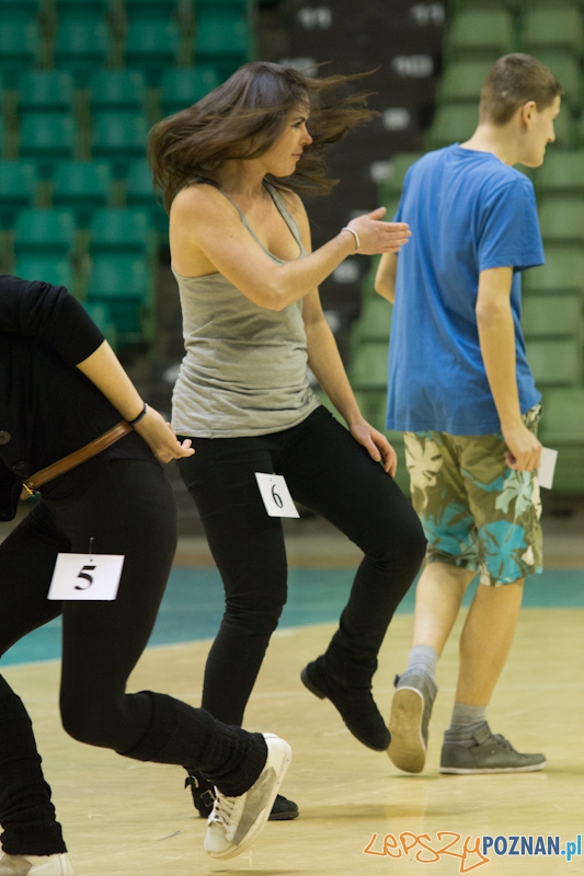 Rekrutacja uczestników ceremonii przedmeczowych Foto: lepszyPOZNAN.pl / Piotr Rychter Rekrutacja uczestników ceremonii przedmeczowych Foto: lepszyPOZNAN.pl / Piotr Rychter