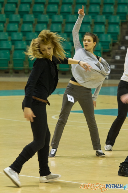 Rekrutacja uczestników ceremonii przedmeczowych Foto: lepszyPOZNAN.pl / Piotr Rychter Rekrutacja uczestników ceremonii przedmeczowych Foto: lepszyPOZNAN.pl / Piotr Rychter