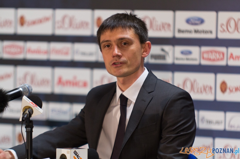 Trener Lecha Poznań - Mariusz Rumak - Poznań 13.03.2011 r. Foto: lepszyPOZNAN.pl / Piotr Rychter Trener Lecha Poznań - Mariusz Rumak - Poznań 13.03.2011 r. Foto: lepszyPOZNAN.pl / Piotr Rychter