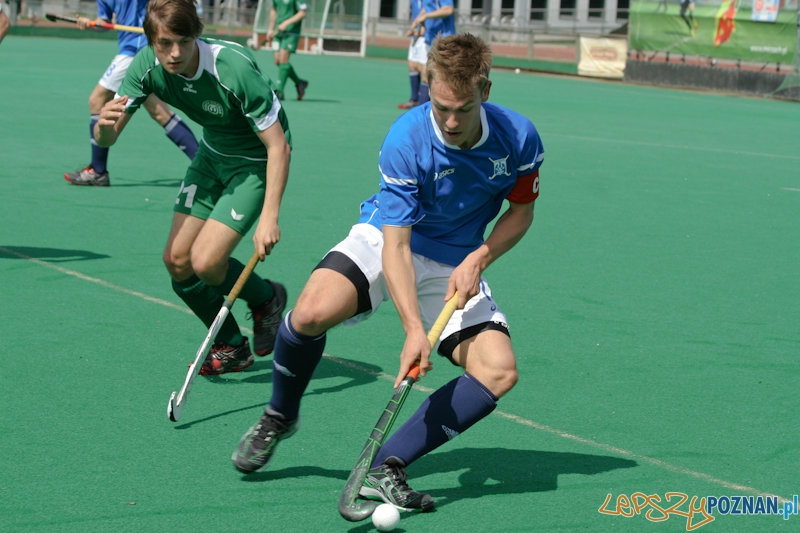 Derby Poznania w hokeju na trawie KS AZS AWF Poznań - KS Warta Poznań 3-1 - Poznań 29.04.2012 r. Foto: Ewelina Gutowska Derby Poznania w hokeju na trawie KS AZS AWF Poznań - KS Warta Poznań 3-1 - Poznań 29.04.2012 r. Foto: Ewelina Gutowska