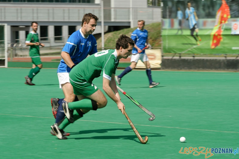 Derby Poznania w hokeju na trawie KS AZS AWF Poznań - KS Warta Poznań 3-1 - Poznań 29.04.2012 r. Foto: Ewelina Gutowska Derby Poznania w hokeju na trawie KS AZS AWF Poznań - KS Warta Poznań 3-1 - Poznań 29.04.2012 r. Foto: Ewelina Gutowska