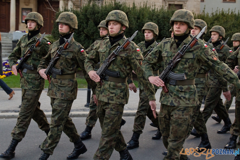 XXVII Dni Ułana - Capstrzyk - Poznań 21.04.2012 r. Foto: Anna Bernard XXVII Dni Ułana - Capstrzyk - Poznań 21.04.2012 r. Foto: Anna Bernard