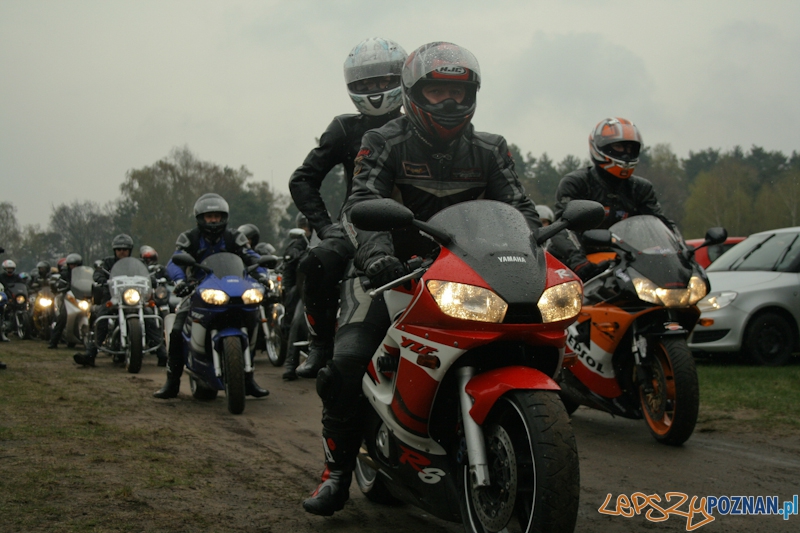 Rozpoczęcie sezonu motocyklowego 2012 - Poznań 21.04.2012 r. Foto: Ewelina Gutowska Rozpoczęcie sezonu motocyklowego 2012 - Poznań 21.04.2012 r. Foto: Ewelina Gutowska