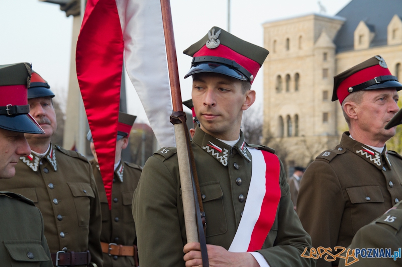 XXVII Dni Ułana - Capstrzyk - Poznań 21.04.2012 r. Foto: Anna Bernard XXVII Dni Ułana - Capstrzyk - Poznań 21.04.2012 r. Foto: Anna Bernard