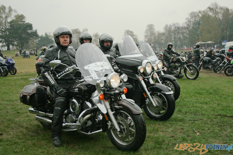 Rozpoczęcie sezonu motocyklowego 2012 - Poznań 21.04.2012 r. Foto: Ewelina Gutowska Rozpoczęcie sezonu motocyklowego 2012 - Poznań 21.04.2012 r. Foto: Ewelina Gutowska