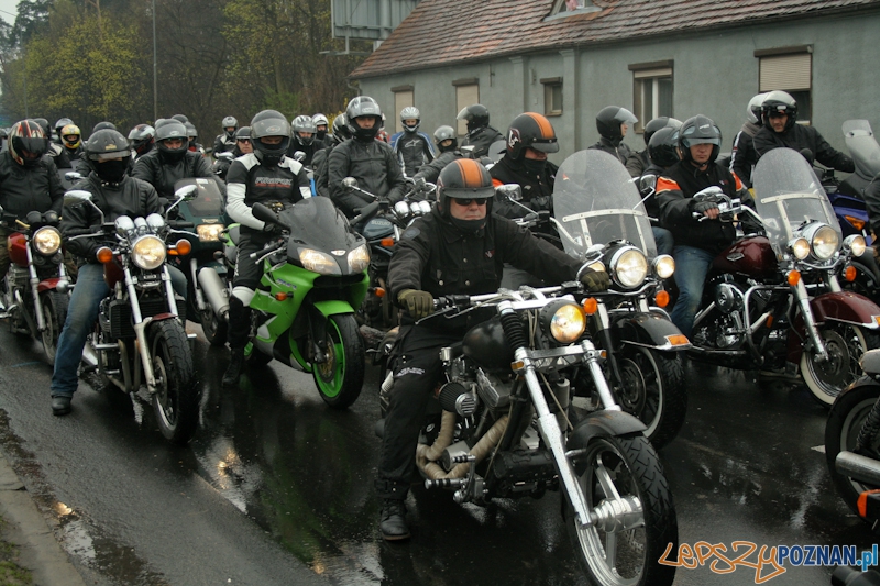Rozpoczęcie sezonu motocyklowego 2012 - Poznań 21.04.2012 r. Foto: Ewelina Gutowska Rozpoczęcie sezonu motocyklowego 2012 - Poznań 21.04.2012 r. Foto: Ewelina Gutowska