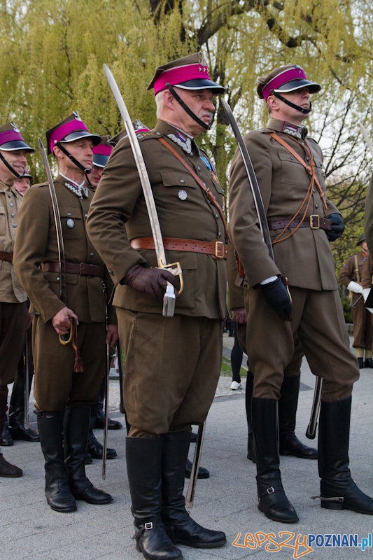 XXVII Dni Ułana - Capstrzyk - Poznań 21.04.2012 r. Foto: Anna Bernard XXVII Dni Ułana - Capstrzyk - Poznań 21.04.2012 r. Foto: Anna Bernard