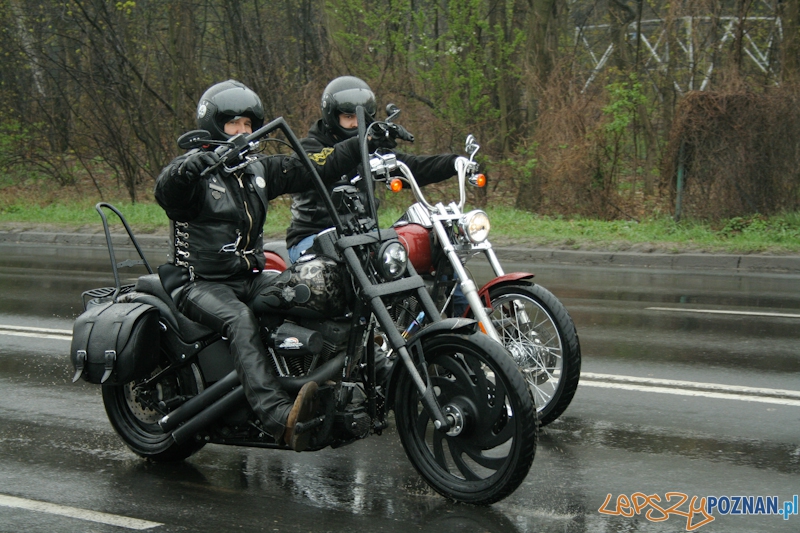 Rozpoczęcie sezonu motocyklowego 2012 - Poznań 21.04.2012 r. Foto: Ewelina Gutowska Rozpoczęcie sezonu motocyklowego 2012 - Poznań 21.04.2012 r. Foto: Ewelina Gutowska