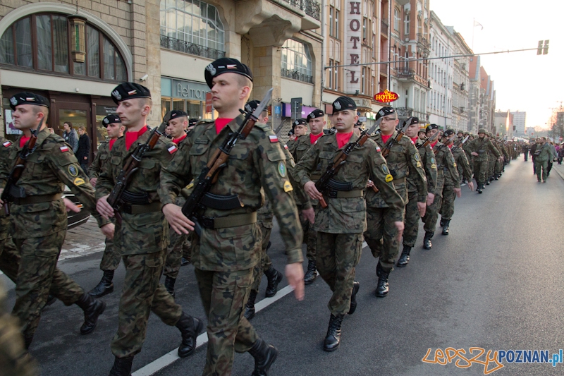 XXVII Dni Ułana - Capstrzyk - Poznań 21.04.2012 r. Foto: Anna Bernard XXVII Dni Ułana - Capstrzyk - Poznań 21.04.2012 r. Foto: Anna Bernard