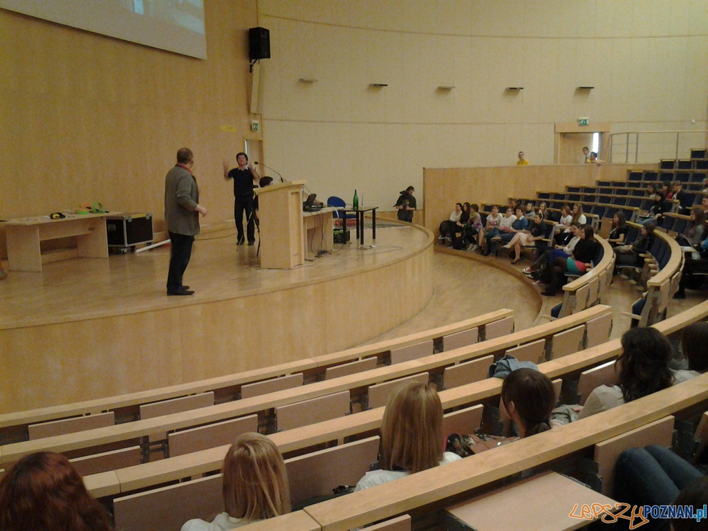 Dziewczyny na politechniki Foto: lepszyPOZNAN.pl / gsm Dziewczyny na politechniki Foto: lepszyPOZNAN.pl / gsm