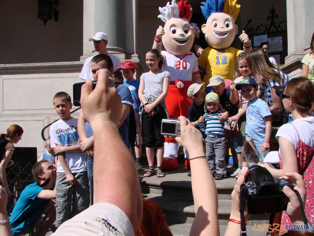Puchar Euro 2012 w Poznaniu Foto: lepszyPOZNAN.pl / ag Puchar Euro 2012 w Poznaniu Foto: lepszyPOZNAN.pl / ag