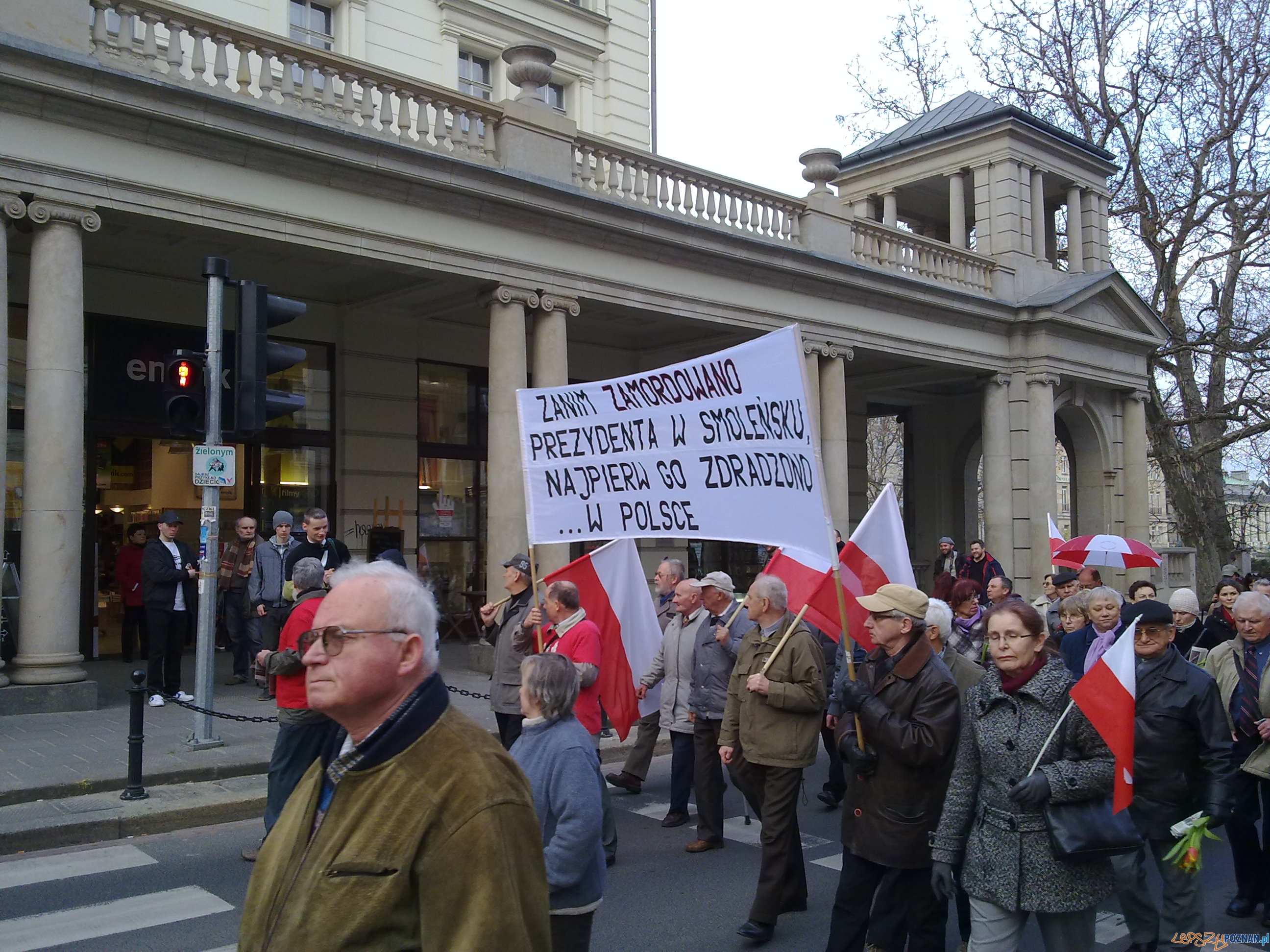Rocznica Smoleńska, przemarsz ulicą 27 Grudnia Foto: Rocznica Smoleńska, przemarsz ulicą 27 Grudnia Foto: