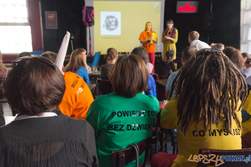 Akcja Migaj Mi - Stary Rynek 20.04.2012 r. Foto: lepszyPOZNAN.pl / Piotr Rychter Akcja Migaj Mi - Stary Rynek 20.04.2012 r. Foto: lepszyPOZNAN.pl / Piotr Rychter