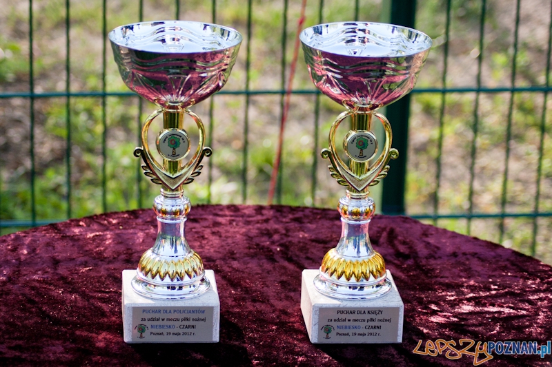 Niebiescy pokonali Czarnych 13:2 - Poznań 19.05.2012 r. Foto: LepszyPOZNAN.pl / Paweł Rychter Niebiescy pokonali Czarnych 13:2 - Poznań 19.05.2012 r. Foto: LepszyPOZNAN.pl / Paweł Rychter