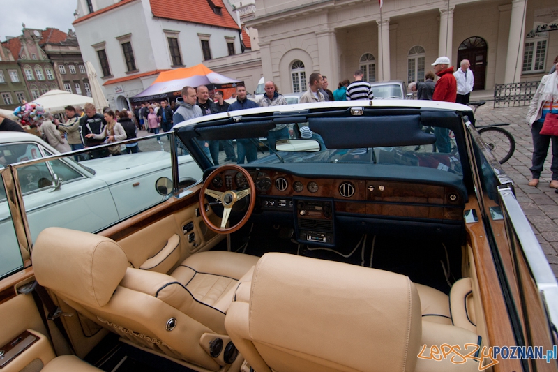 III Międzynarodowy Zlot Samochodów Rolls-Royce & Bentley - Poznań 13.05.2012 r. Foto: LepszyPOZNAN.pl / Paweł Rychter III Międzynarodowy Zlot Samochodów Rolls-Royce & Bentley - Poznań 13.05.2012 r. Foto: LepszyPOZNAN.pl / Paweł Rychter