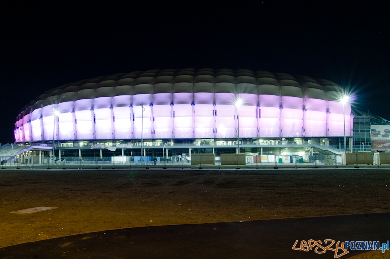 Dzień Flagi - Stadion Miejski - Poznań 2.05.2012 r. Foto: LepszyPOZNAN.pl / Paweł Rychter Dzień Flagi - Stadion Miejski - Poznań 2.05.2012 r. Foto: LepszyPOZNAN.pl / Paweł Rychter