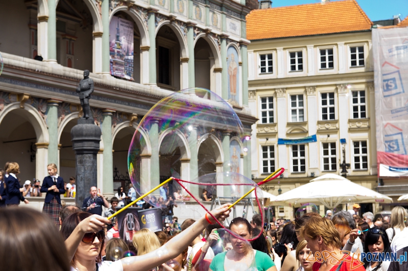 Bańki Mydlane Stary Rynek Foto: lepszyPOZNAN.pl / Piotr Rychter Bańki Mydlane Stary Rynek Foto: lepszyPOZNAN.pl / Piotr Rychter