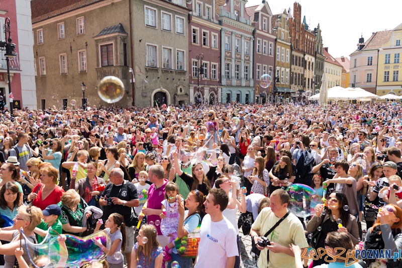 Bańki Mydlane Stary Rynek Foto: lepszyPOZNAN.pl / Piotr Rychter Bańki Mydlane Stary Rynek Foto: lepszyPOZNAN.pl / Piotr Rychter