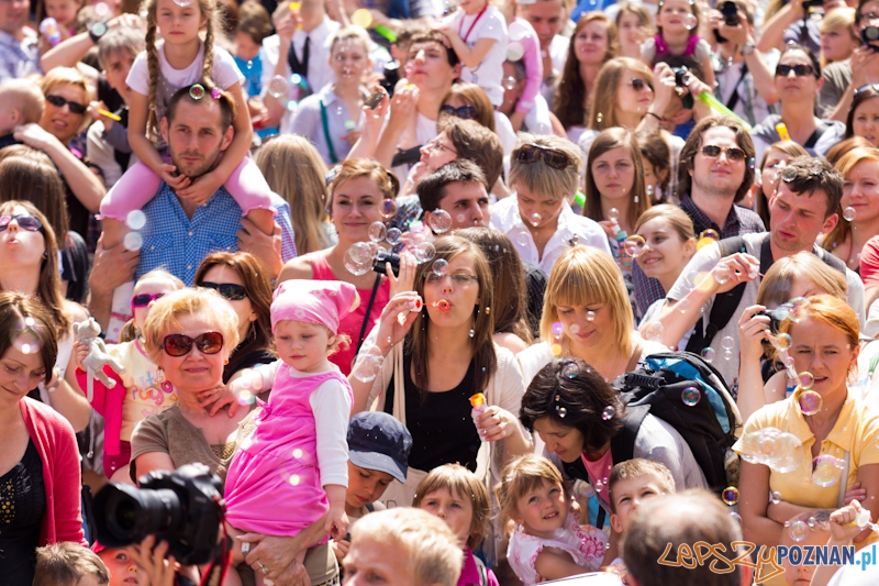 Bańki Mydlane Stary Rynek Foto: lepszyPOZNAN.pl / Piotr Rychter Bańki Mydlane Stary Rynek Foto: lepszyPOZNAN.pl / Piotr Rychter