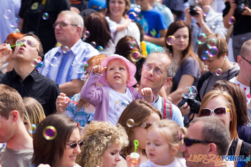 Bańki Mydlane Stary Rynek Foto: lepszyPOZNAN.pl / Piotr Rychter Bańki Mydlane Stary Rynek Foto: lepszyPOZNAN.pl / Piotr Rychter