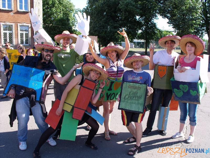 Parada rozpoczęła 23 Dni Łazarza Foto: lazarz.pl Parada rozpoczęła 23 Dni Łazarza Foto: lazarz.pl