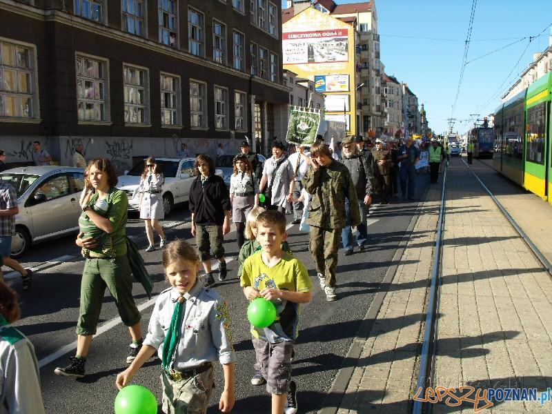 Parada rozpoczęła 23 Dni Łazarza Foto: lazarz.pl Parada rozpoczęła 23 Dni Łazarza Foto: lazarz.pl