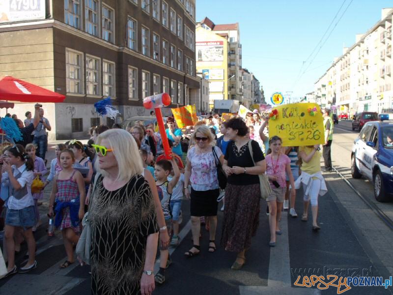 Parada rozpoczęła 23 Dni Łazarza Foto: lazarz.pl Parada rozpoczęła 23 Dni Łazarza Foto: lazarz.pl