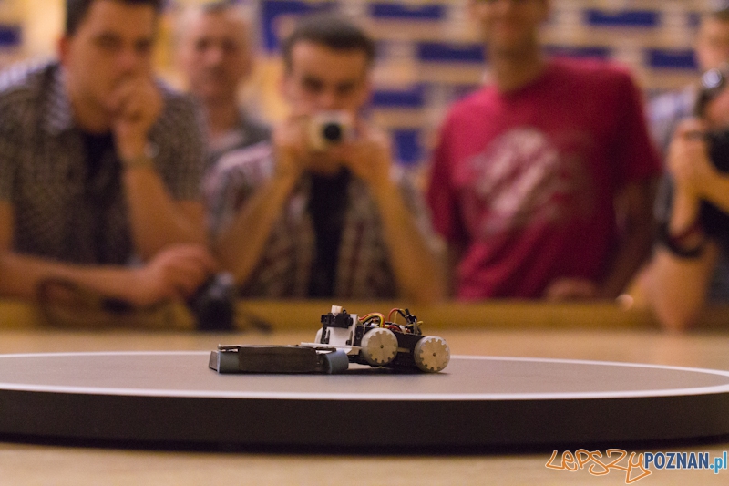 CybAiRBot 2012 czyli Festiwalu Robotyki Foto: lepszyPOZNAN.pl / Piotr Rychter CybAiRBot 2012 czyli Festiwalu Robotyki Foto: lepszyPOZNAN.pl / Piotr Rychter